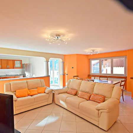 Cecasch Sei Apartment